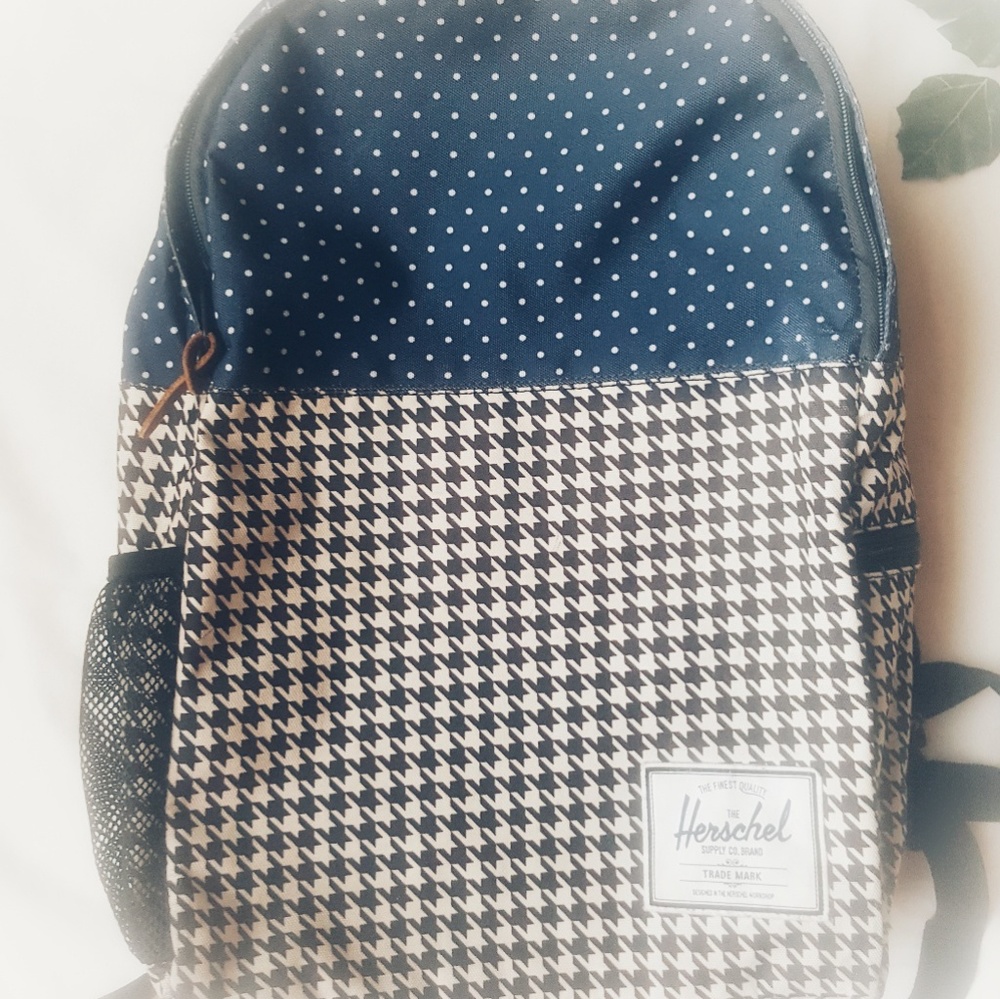 herschel • houndstooth polka dot backpack